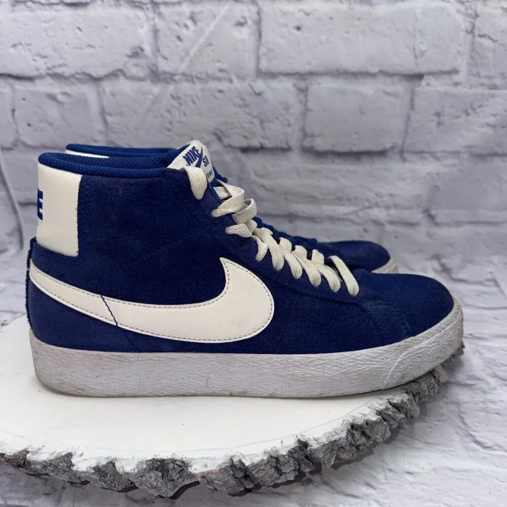 Nike SB Boys Blazer Mid Royal Blue / White Sneaker Size 6 Shoes